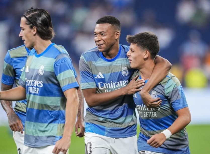 tenan, 居莱尔, 随后他马上 tenan, 居莱尔, 随后他马上