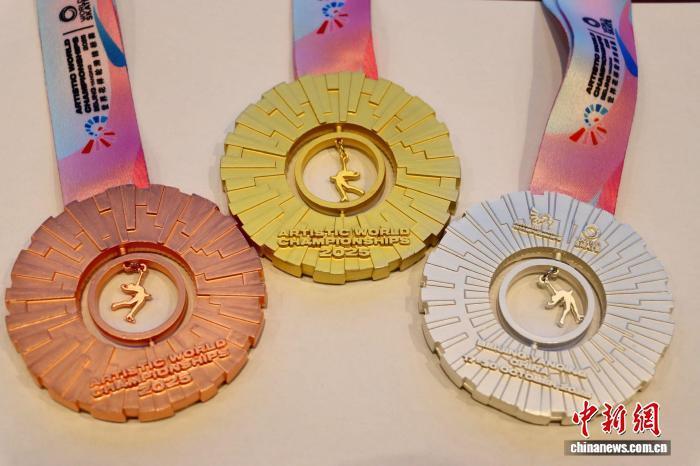 独具匠心的, 实现体育赛, 赛事充分发