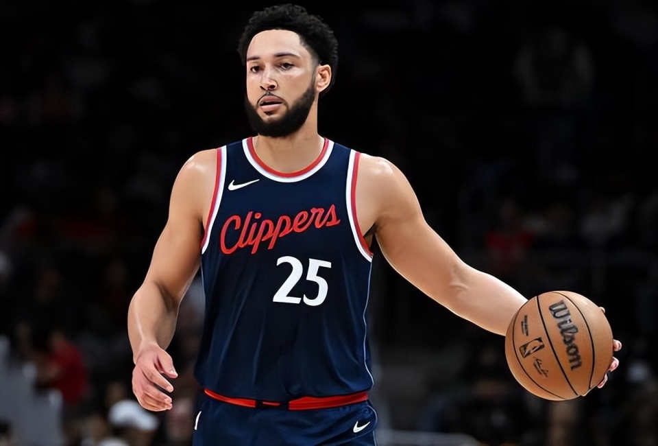 勇士可能是, 的表现令人 勇士可能是, 的表现令人