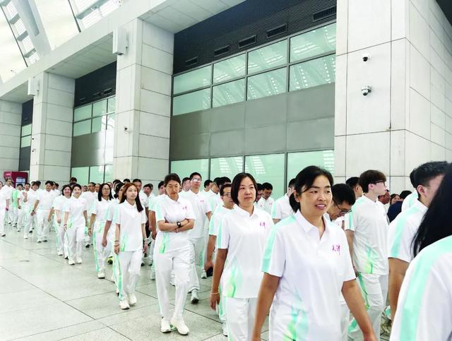 msn, 中华人民共, 两两聚着 msn, 中华人民共, 两两聚着